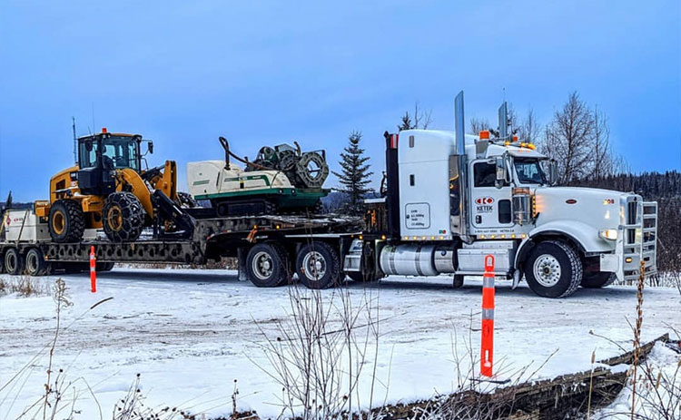 Service-Scissor-Trailer-Edmonton